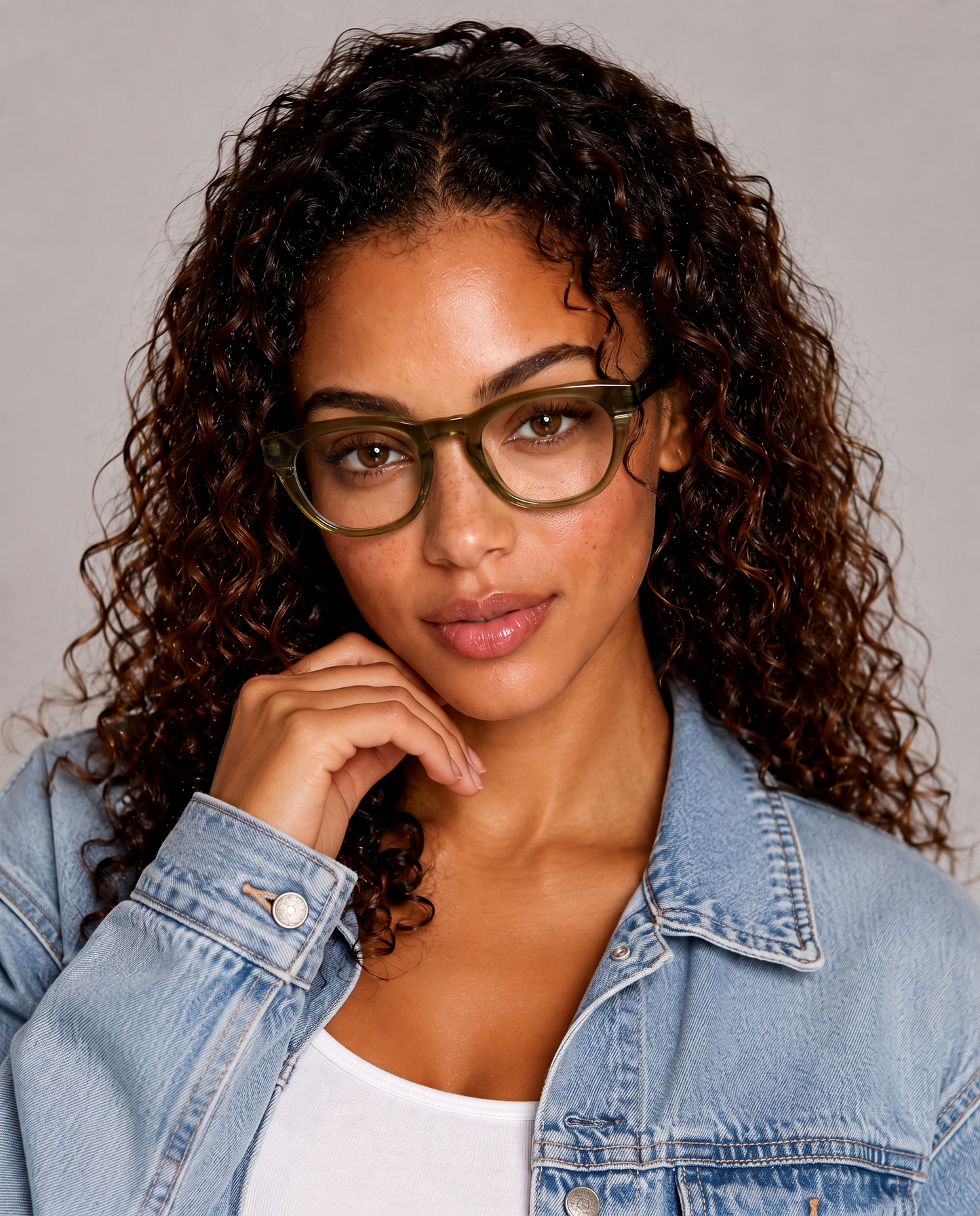 LAURA – Olive Crystal Frame